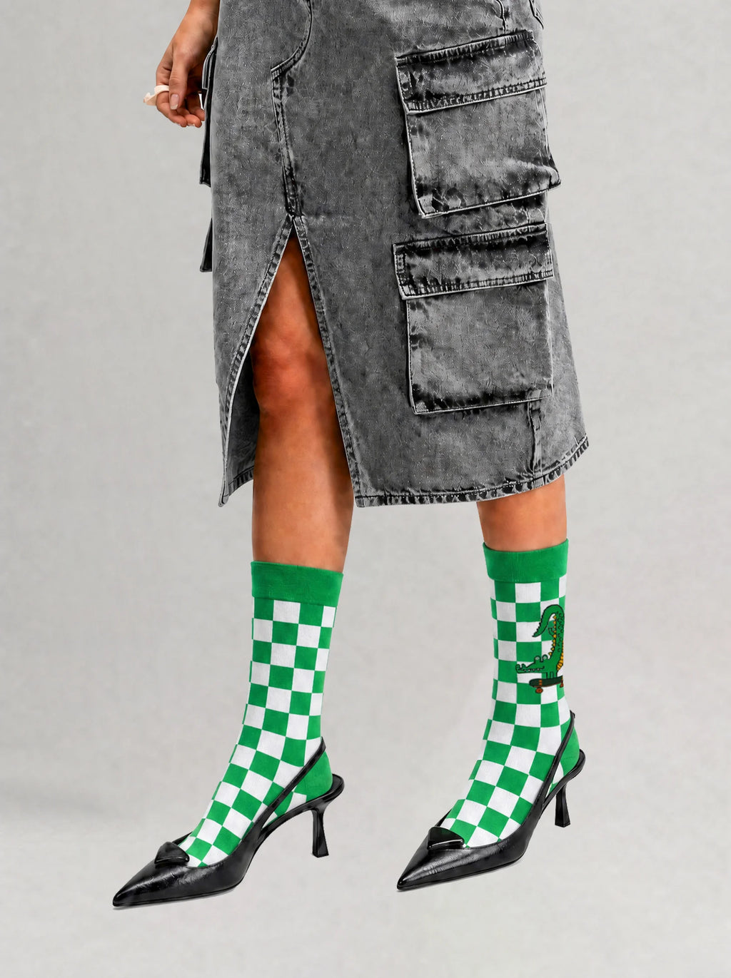 Women's checkered green crocodile streetwear crew socks front view